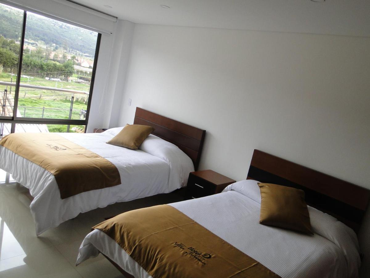 Hotel Campestre Villa Juliana Chia Ngoại thất bức ảnh